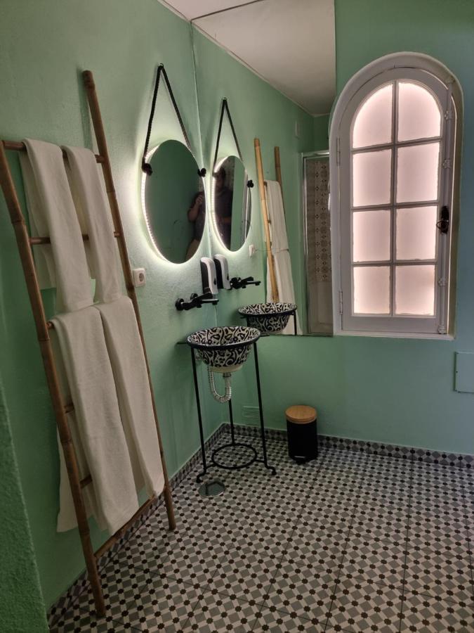 Wonder Charm Guesthouse Албуфейра Экстерьер фото