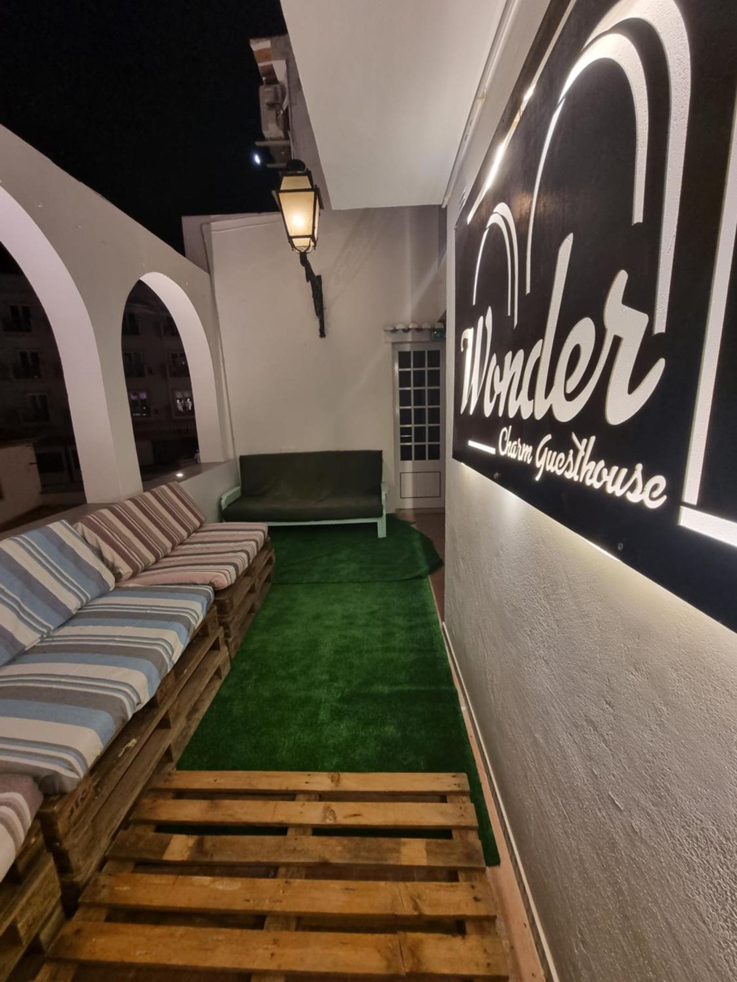 Wonder Charm Guesthouse Албуфейра Экстерьер фото
