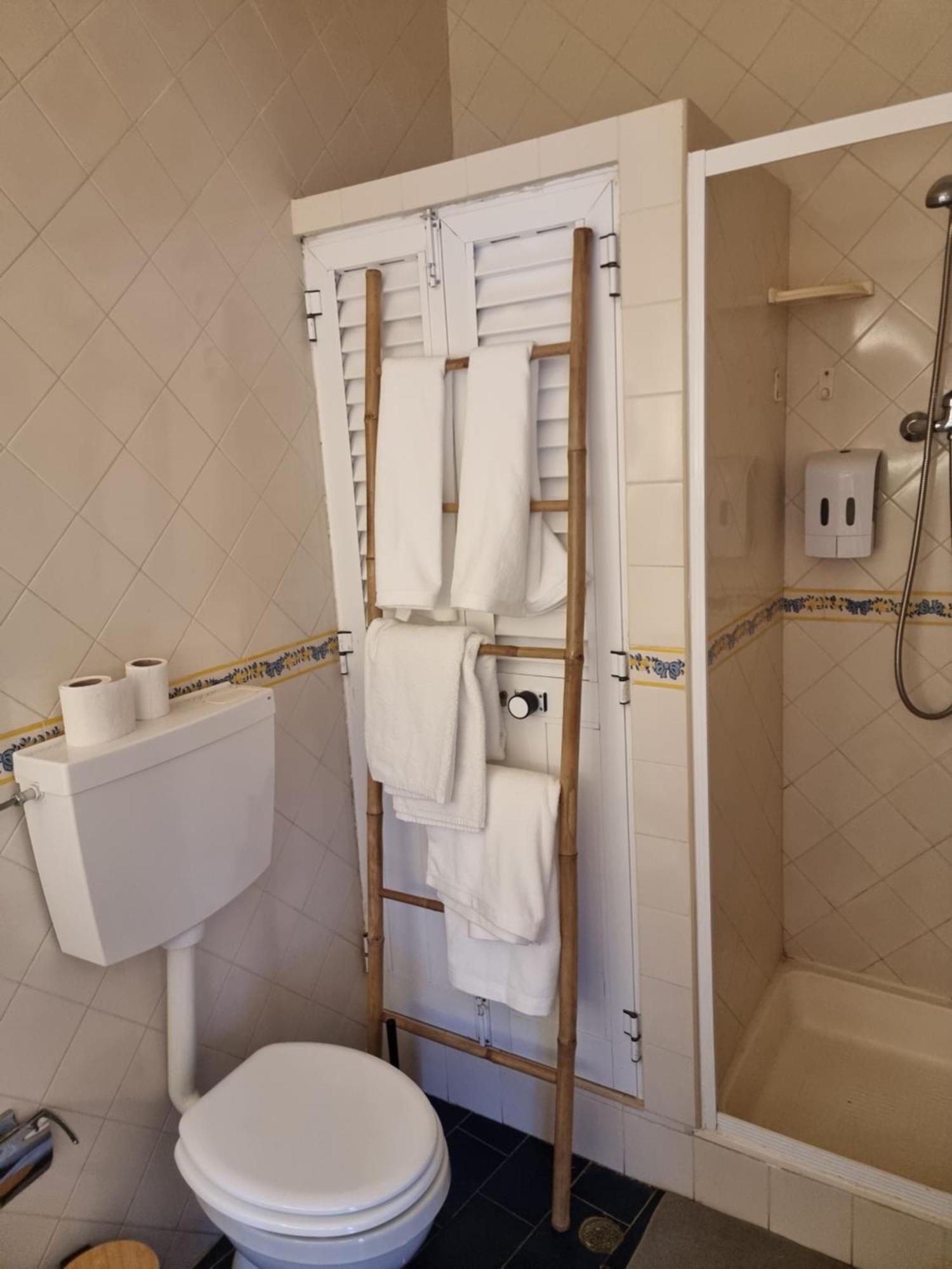 Wonder Charm Guesthouse Албуфейра Номер фото